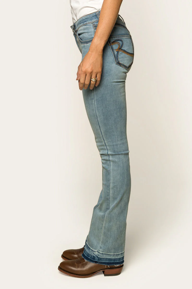 Billie Womens Mid Rise Bootleg Jean - Image 4
