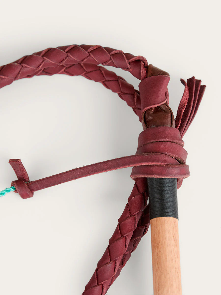 Redhide 4ft6 Kids Stock Whip - Image 3