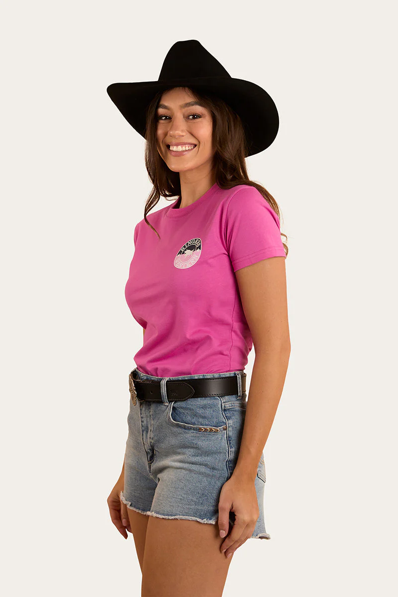 Signature Bull Womens Classic Fit T-Shirt - Image 8