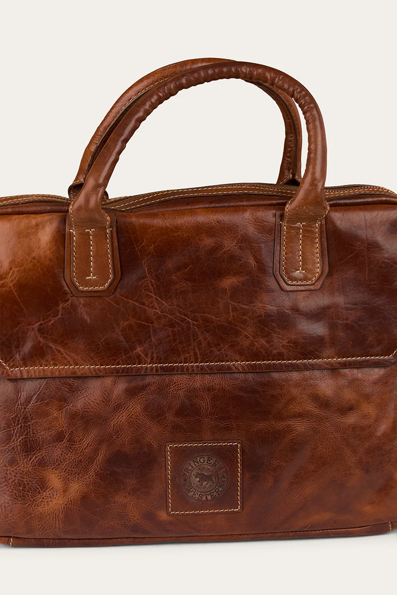 Toro Attache - Image 2